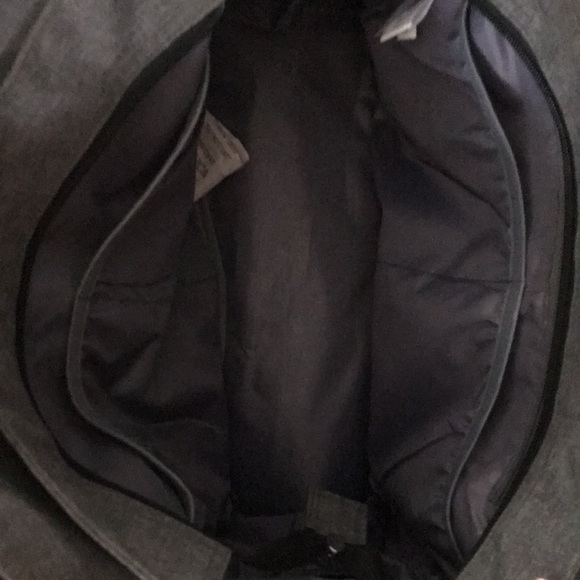 Diaper bag. Excellent condition - Picture 2 of 4